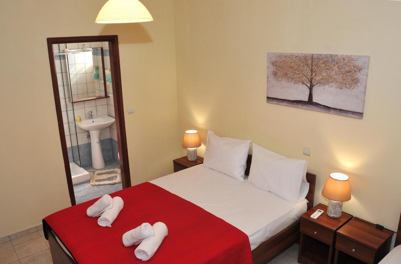 The Other Side Of Meteora With Lush Garden, Bbq & Pavillion Kalambaka Exterior foto